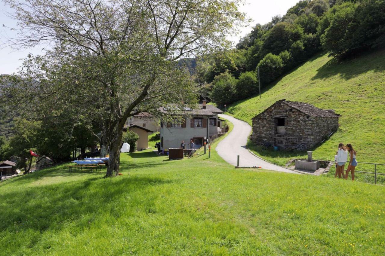 Ferienwohnung Rustico Ai Monti Cadenazzo Exterior foto