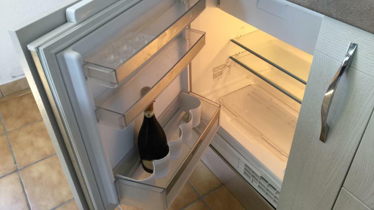 Ferienwohnung Rustico Ai Monti Cadenazzo Exterior foto